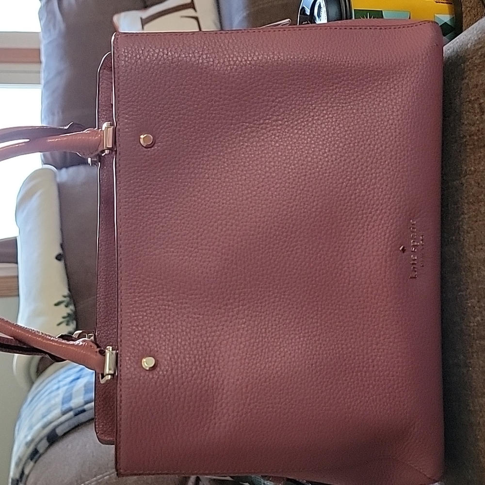 Kate spade Leila satchel pomegranat color used but in great condition